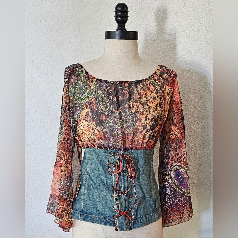 Metrostyle top